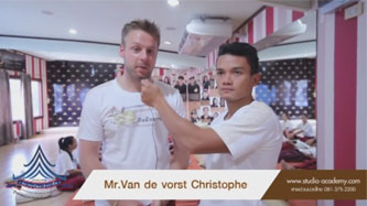 ความประทับใจจาก Mr.Van de vorst Christophe เลือกที่นี่ เพราะที่นี่เป็นอันดับ 1